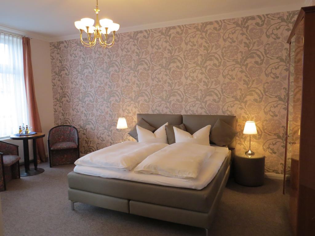 Turmhotel Weserblick BRE Екстериор снимка