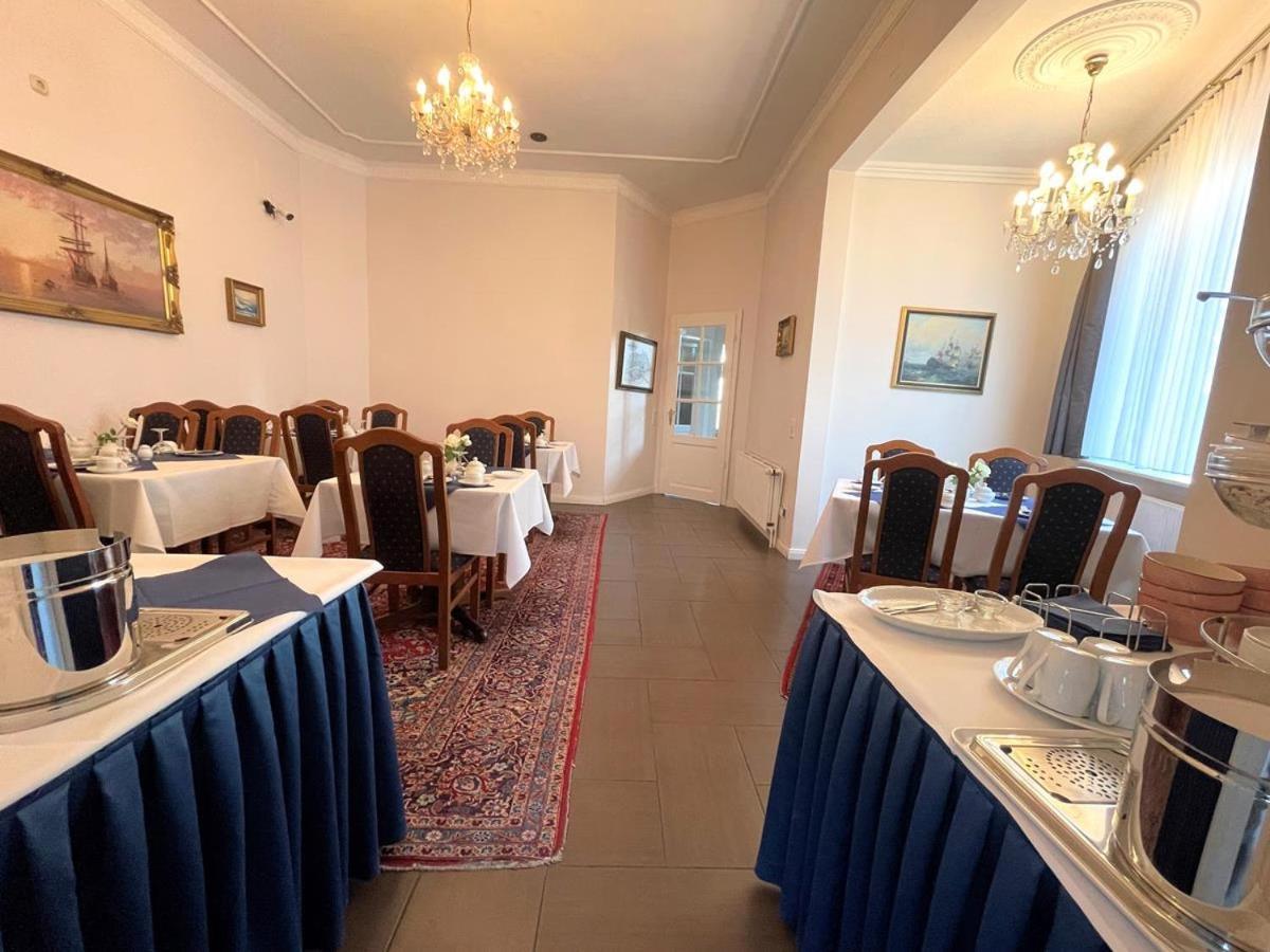 Turmhotel Weserblick BRE Екстериор снимка